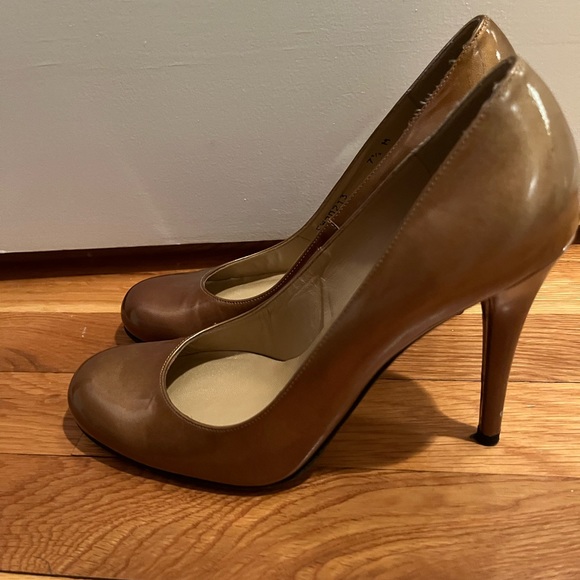 Authentic Stuart Weitzman Heels - Picture 4 of 5
